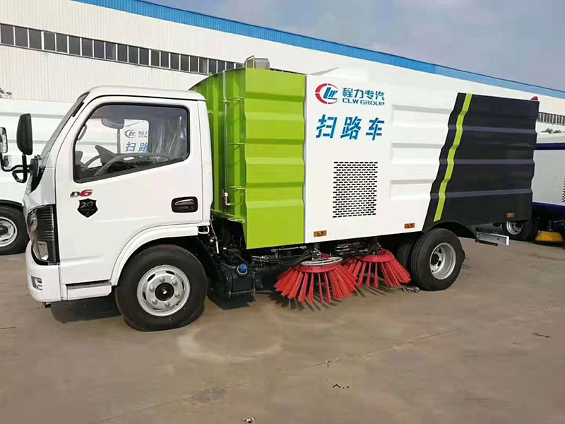 國六東風多利卡掃路車