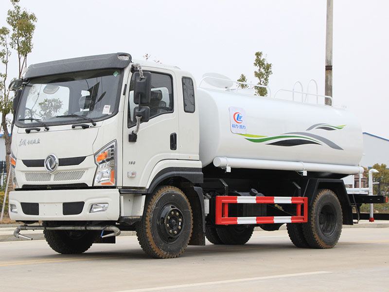東風專用底盤綠化噴灑車