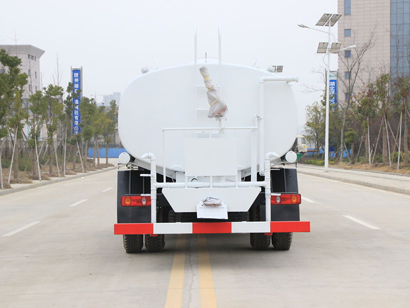 東風專用底盤綠化噴灑車