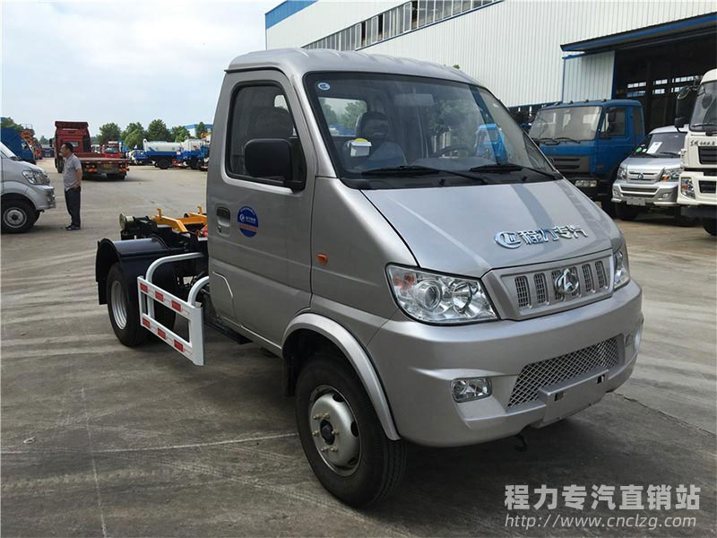長安4方勾臂式垃圾車