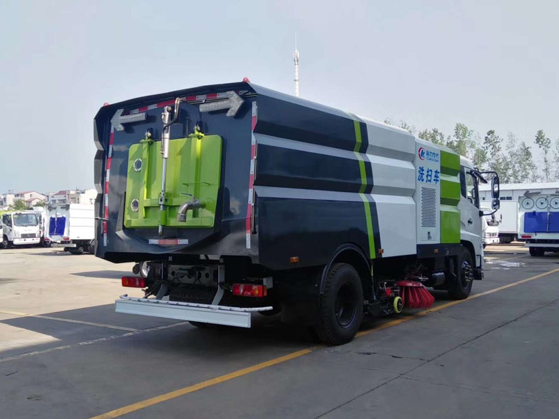 東風天錦洗掃車