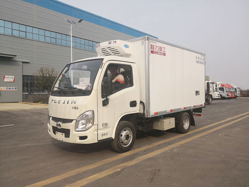 躍進小福星3.5米冷藏車
