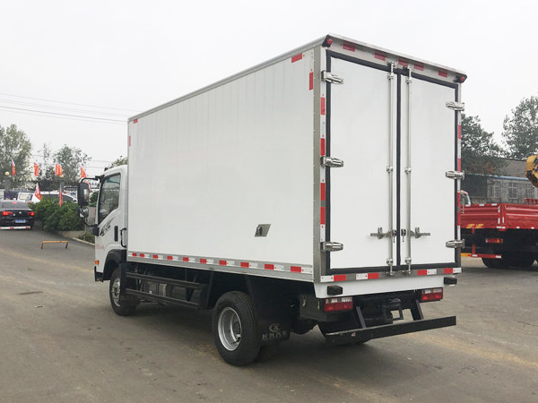 重汽王牌冷藏車