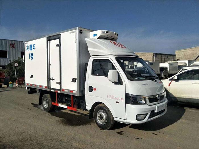 國六東風途逸小型冷藏車|3.7米冷藏車
