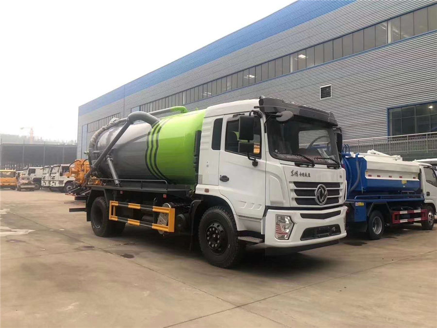 國六東風專底D3吸污車