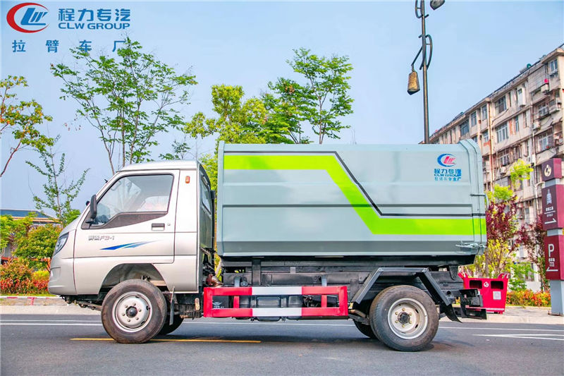 國六唐駿賽菱F3小型勾臂式垃圾車