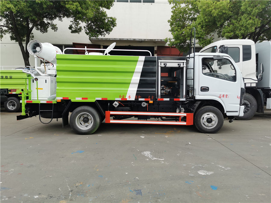 國六東風小多利卡多功能抑塵車