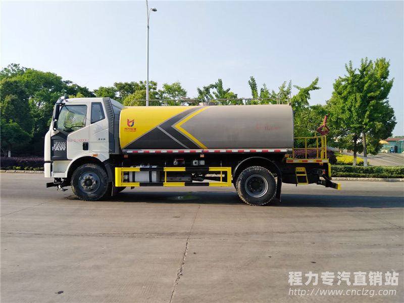 國六解放12方灑水車
