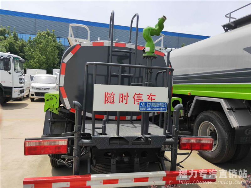國六東風(fēng)福瑞卡5噸灑水車