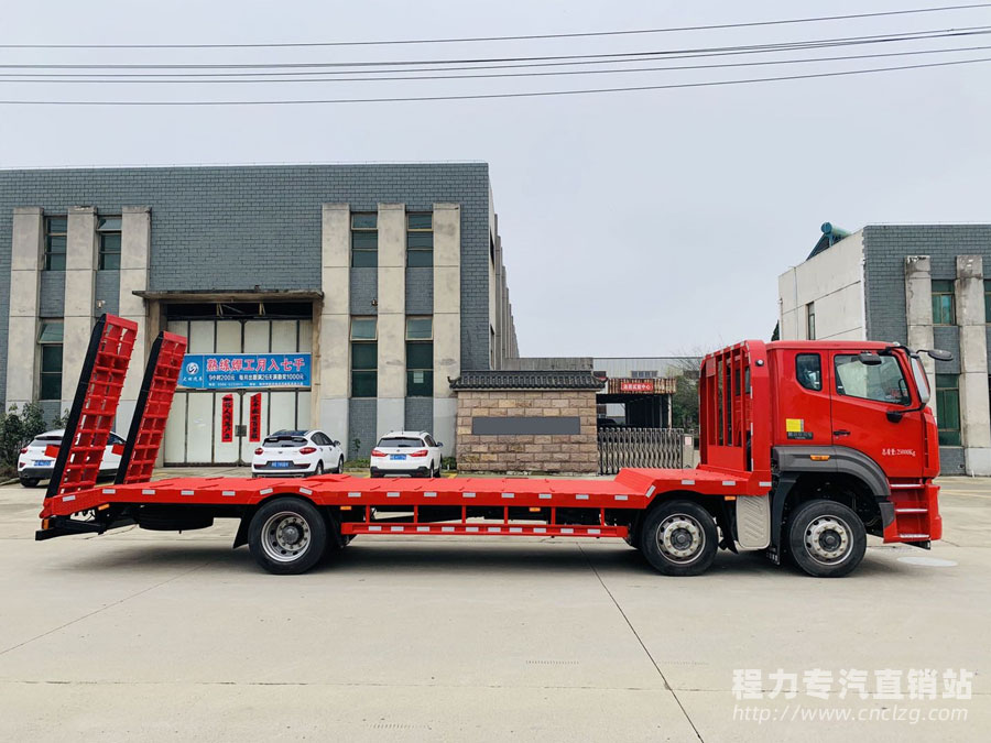 重汽豪瀚國六小三軸平板運輸車