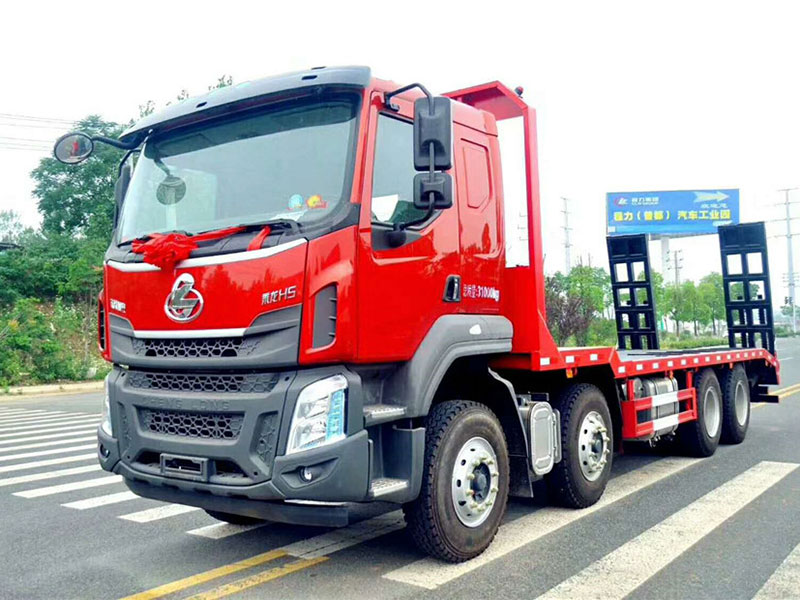 柳汽乘龍國五前四后八平板運輸車