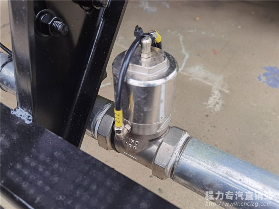 國六東風華神12方抑塵車