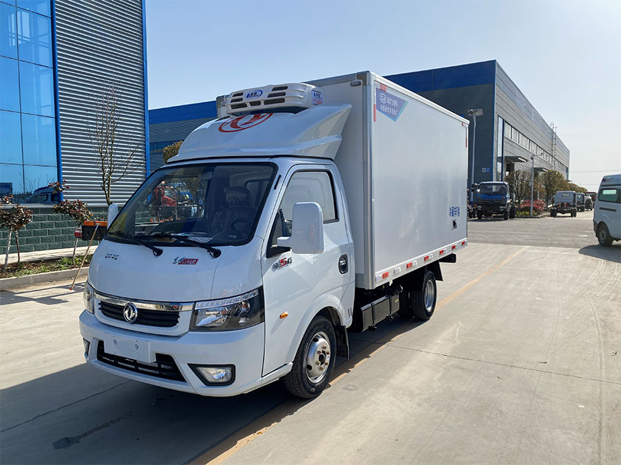 東風(fēng)途逸國六冷藏車