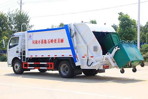 國六東風(fēng)凱普特K7壓縮式垃圾車