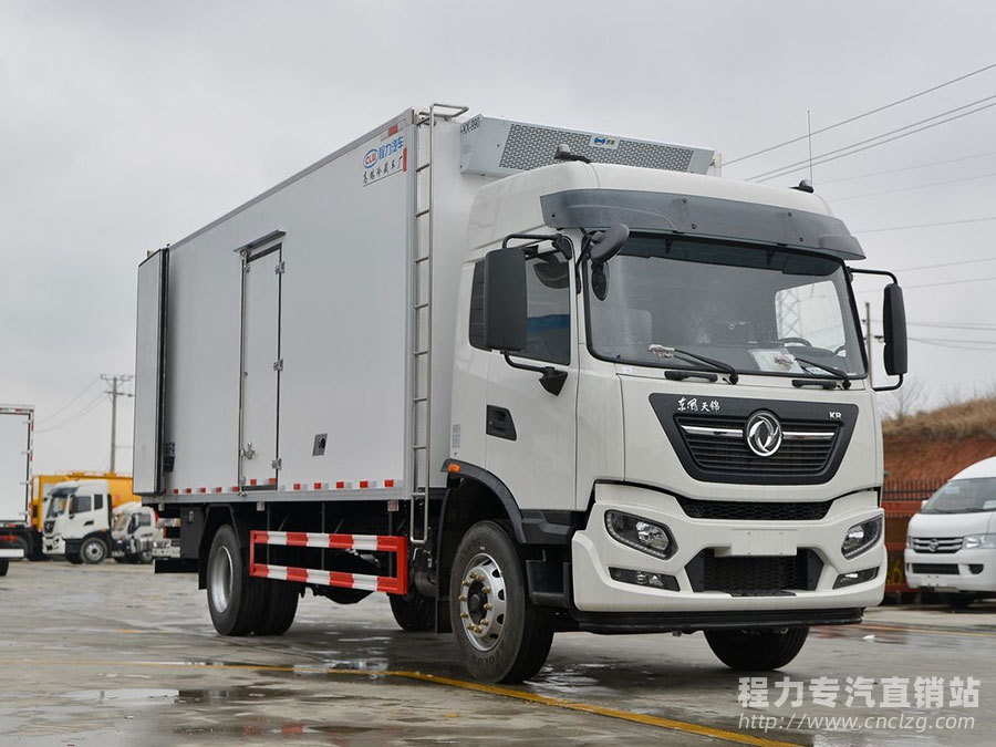 新款KR東風天錦6.8米高頂冷藏車