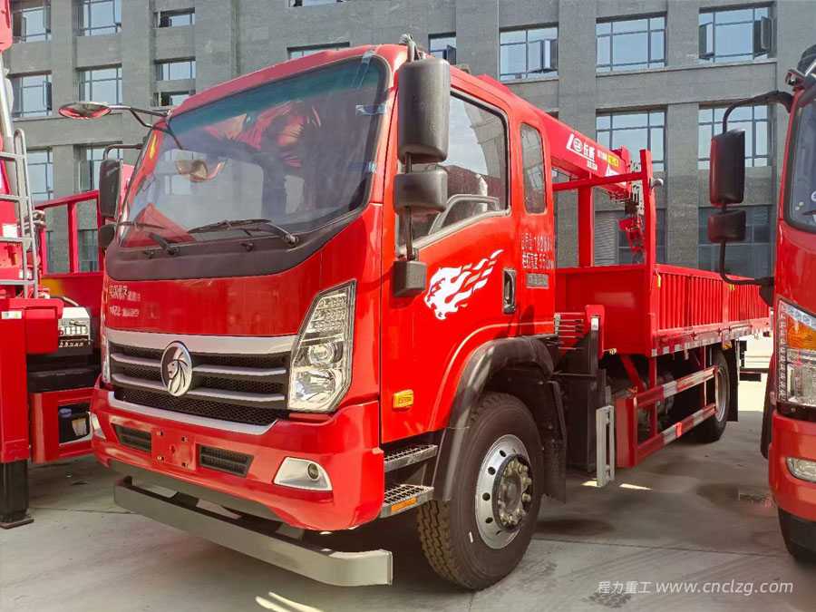短軸距10噸加強后橋隨車吊