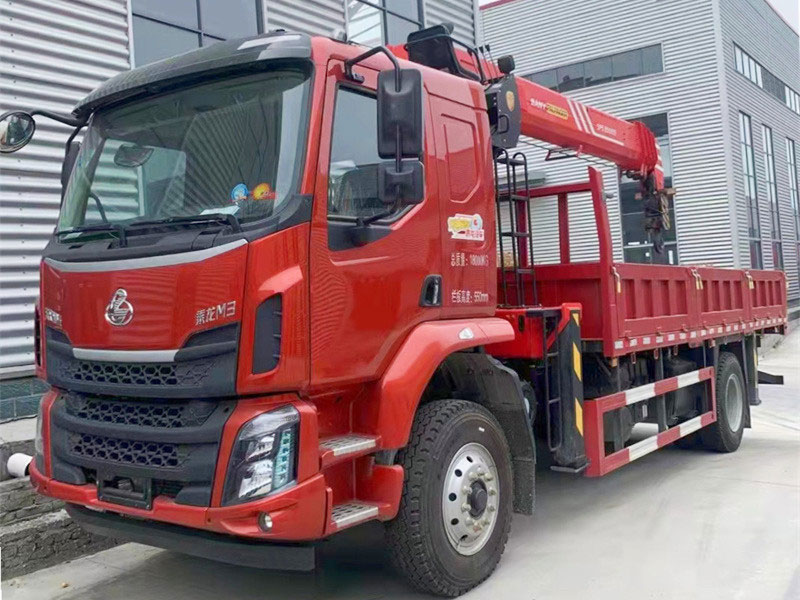 單橋隨車吊10噸多少錢一輛？
