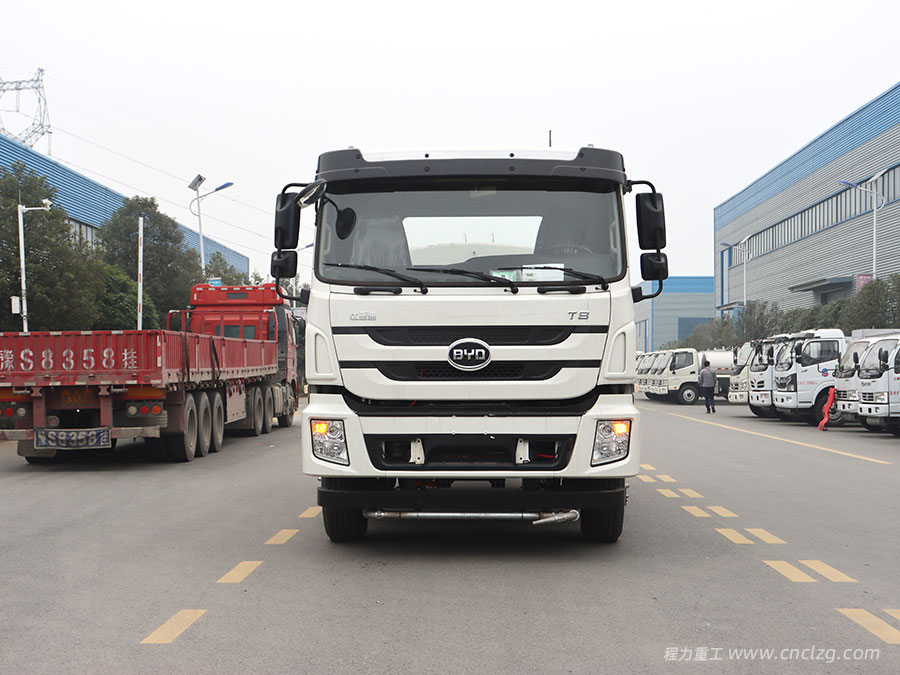 比亞迪T8純電動11方灑水車