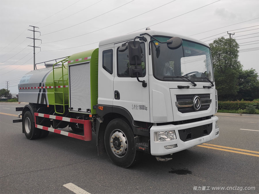 東風純電動新能源11方灑水車