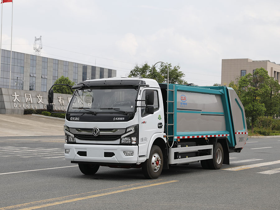 東風純電動8方壓縮垃圾車