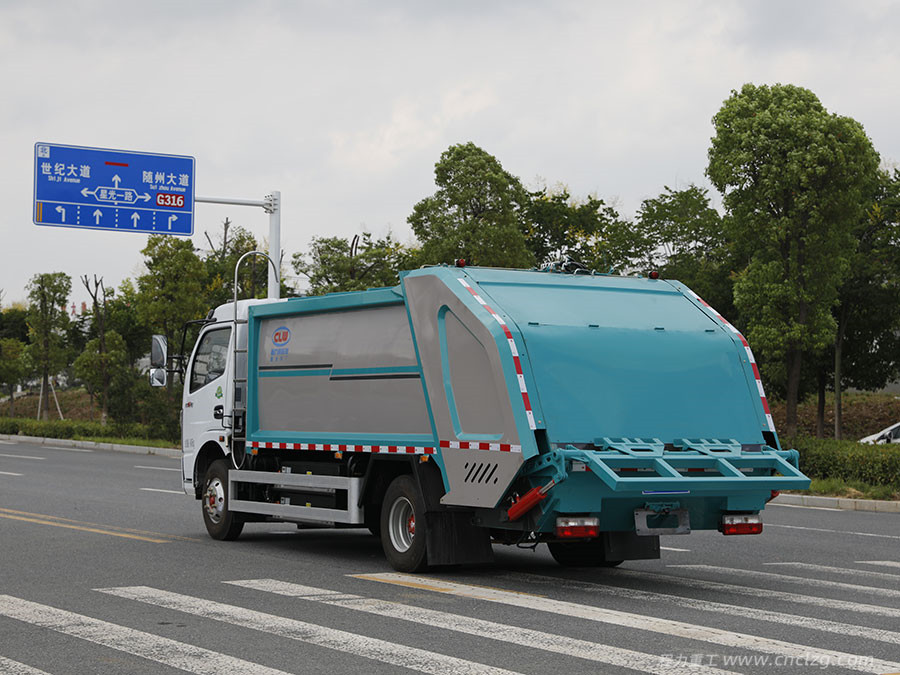 東風純電動8方壓縮垃圾車