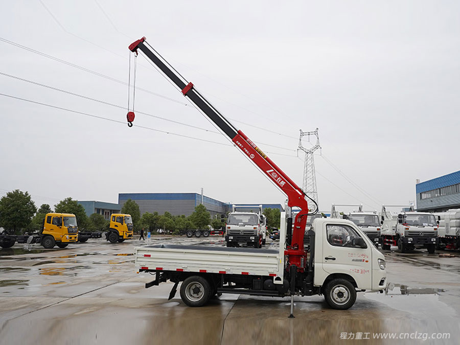 福田小金剛3噸藍牌隨車吊