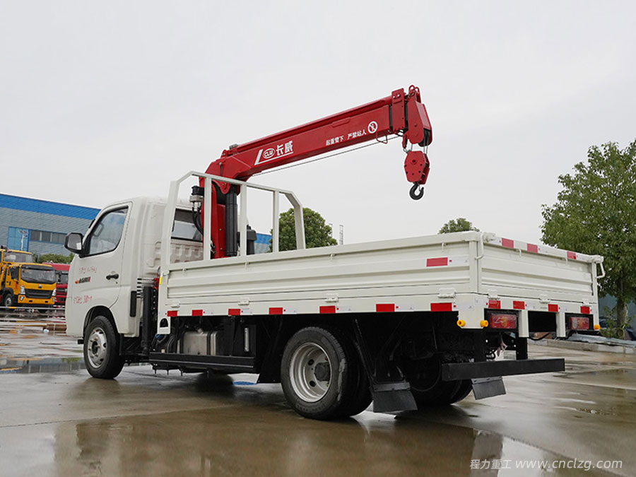 福田小金剛3噸藍牌隨車吊