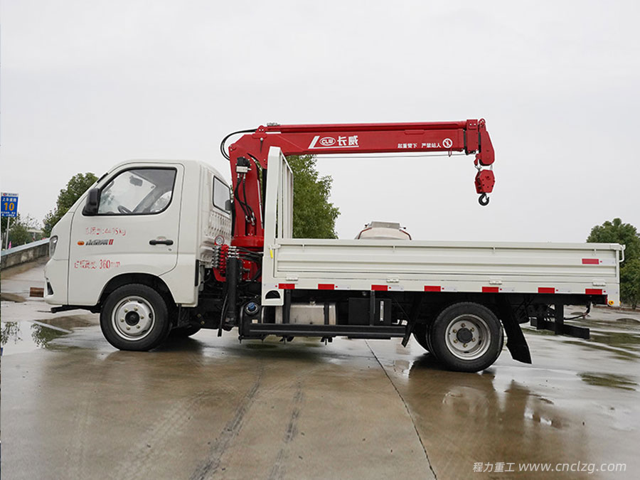 福田小金剛3噸藍牌隨車吊