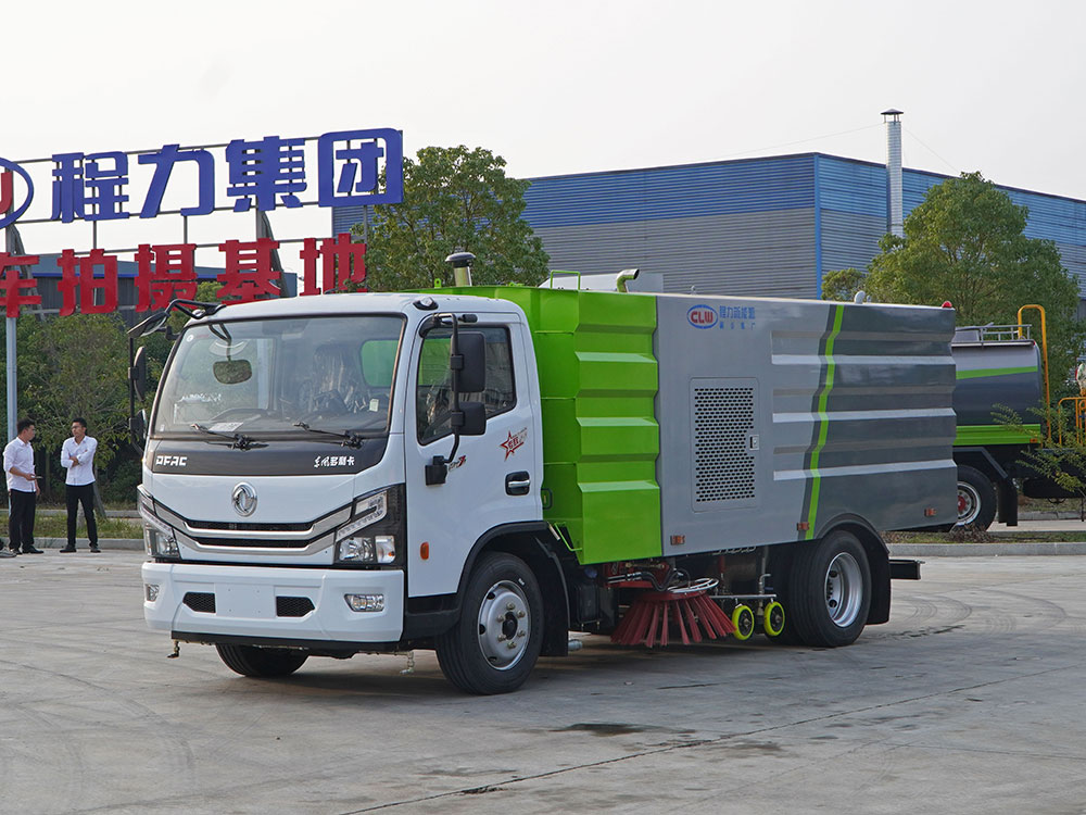 國六東風大多利卡9方洗掃車