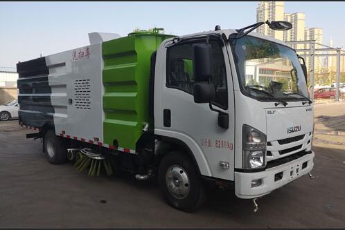國六五十鈴洗掃車