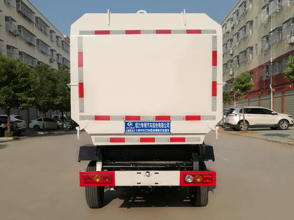 國六福田小型掛桶式垃圾車