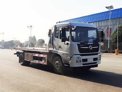 國(guó)六東風(fēng)天錦平板一拖二清障車(chē)