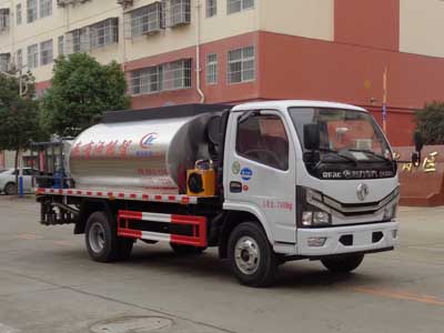 國六東風多利卡2.5方瀝青灑布車