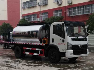國六東風多利卡7方瀝青灑布車